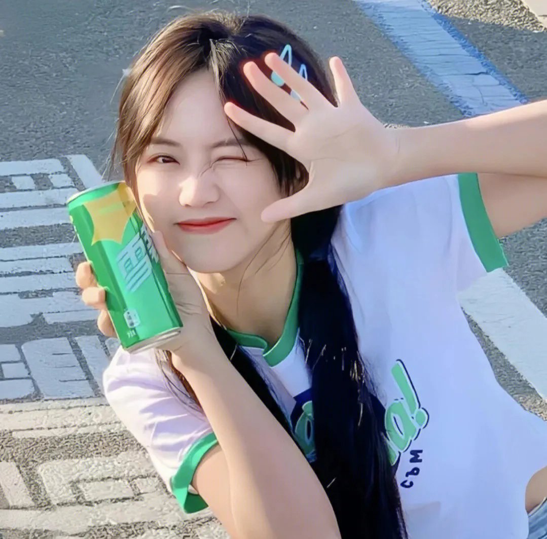 绔少让我接近小公爷，我直接嫁了